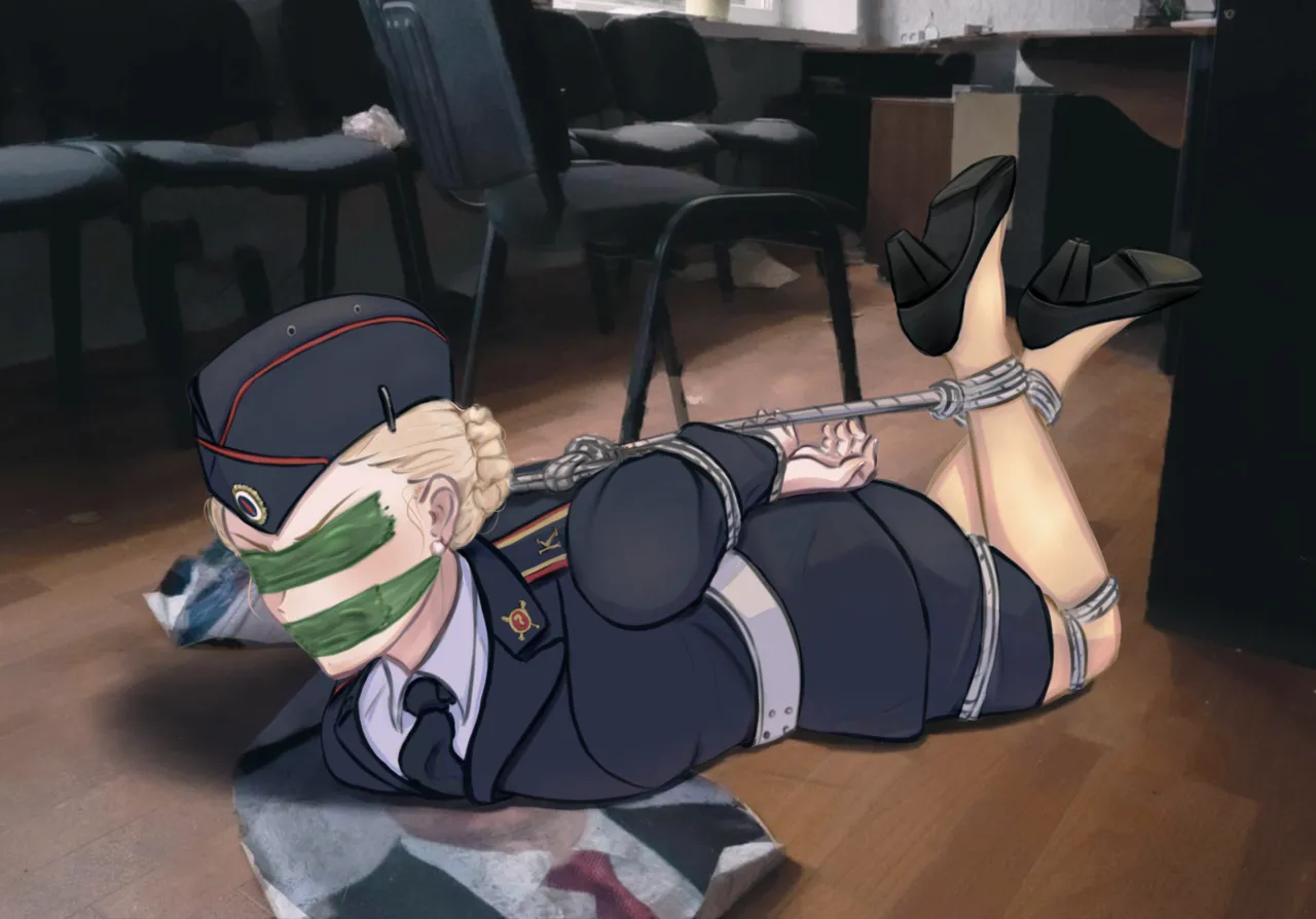 军装少女 Page.22