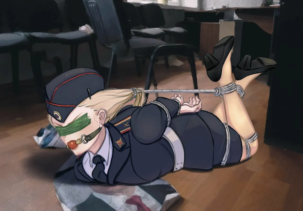 军装少女 Page.25